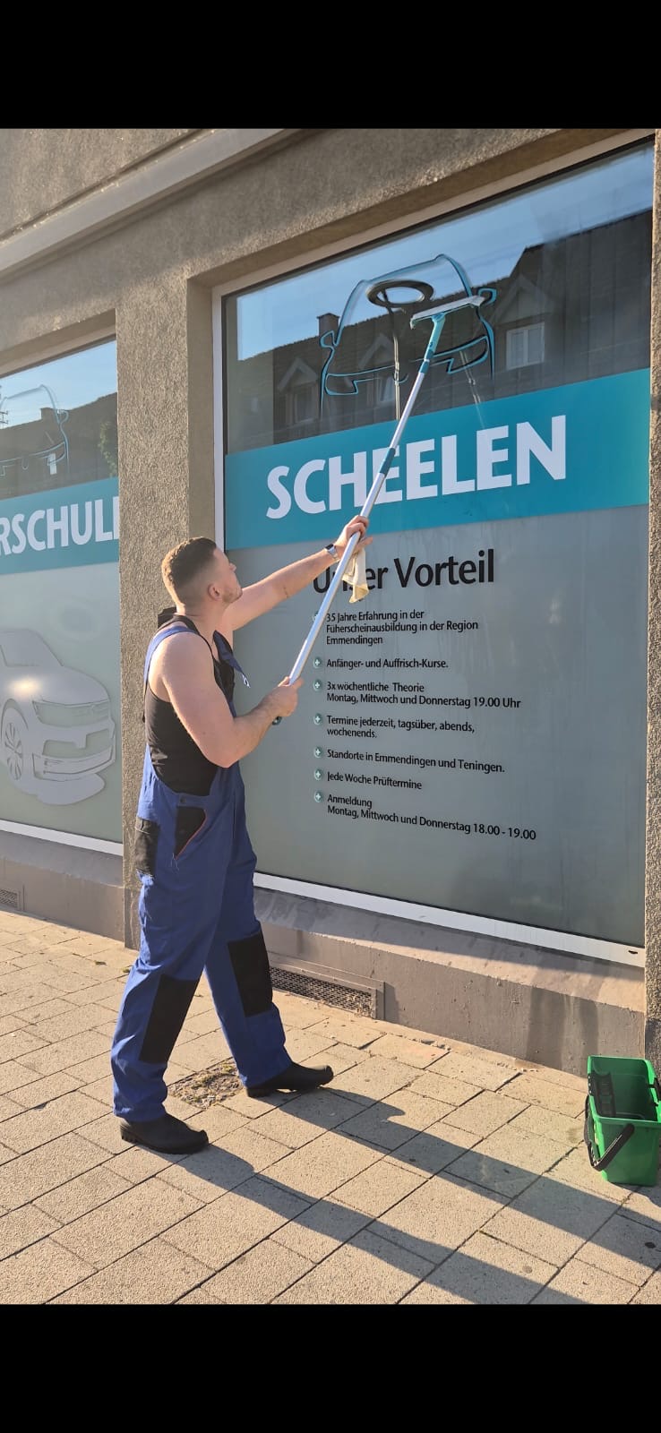 Schaufenster- & Glasreinigung